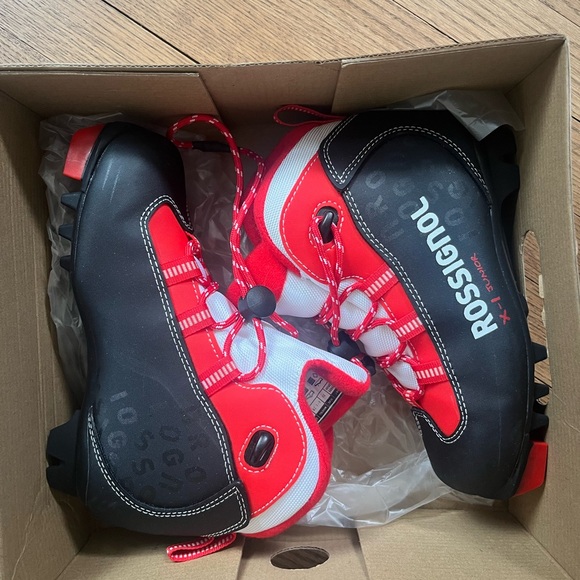 Cross country ski boots - Picture 2 of 3